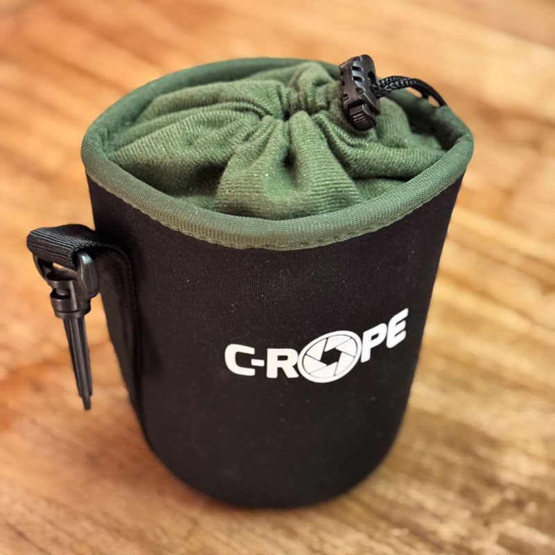 Die Beutel aus Neopren schützen das Objektiv in jedem Rucksack (auch im Kamerarucksack) | C-Rope Kamerazubehör